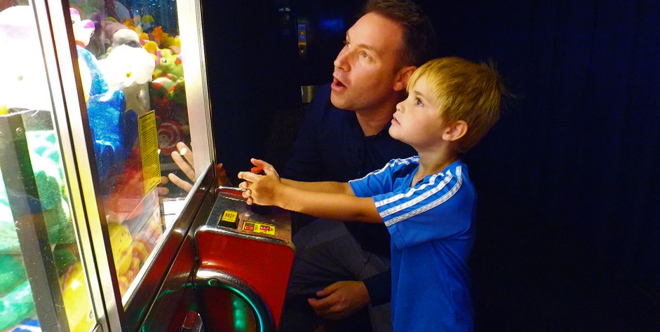 claw-machines-addicted-gamblers